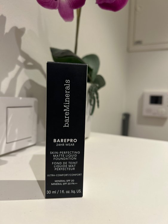 Bareminerals Barepro 24hr Wear Fondo De trucco Líquido Mate Spf20 Light 27 Cool 30 ml
