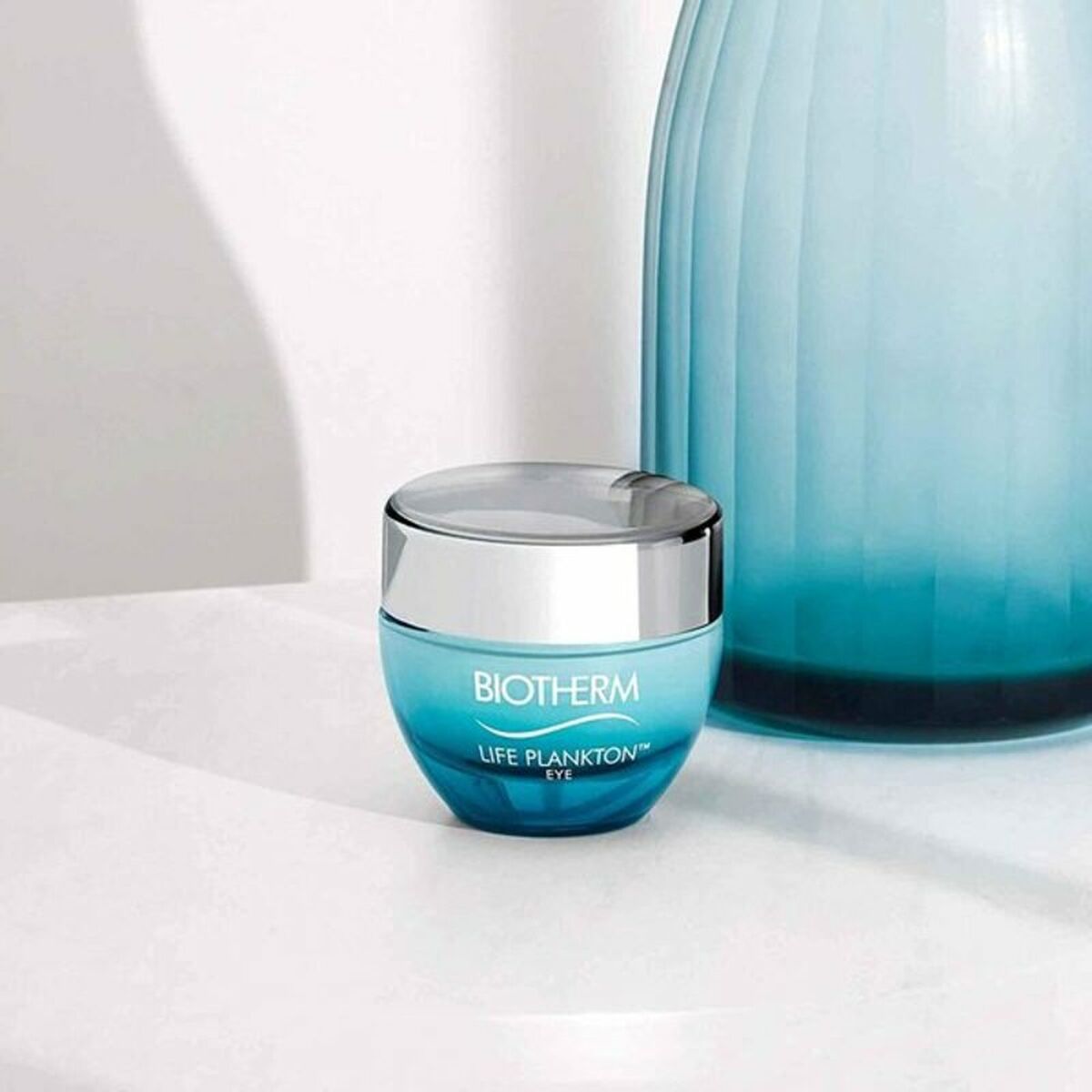 Treatment for Eye Area Biotherm Life Plankton Regenerating 15 ml - Cosmova