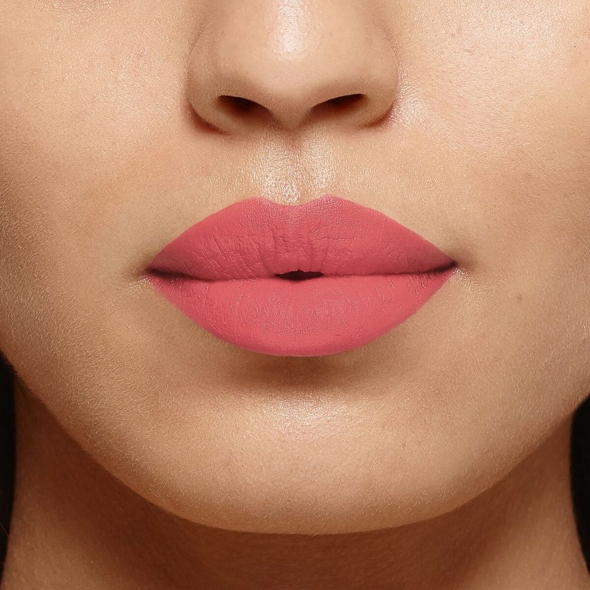 Rouge à lèvres l'oréal maquillage couleur Riche 241-le corail irrévérencieux mat-3
