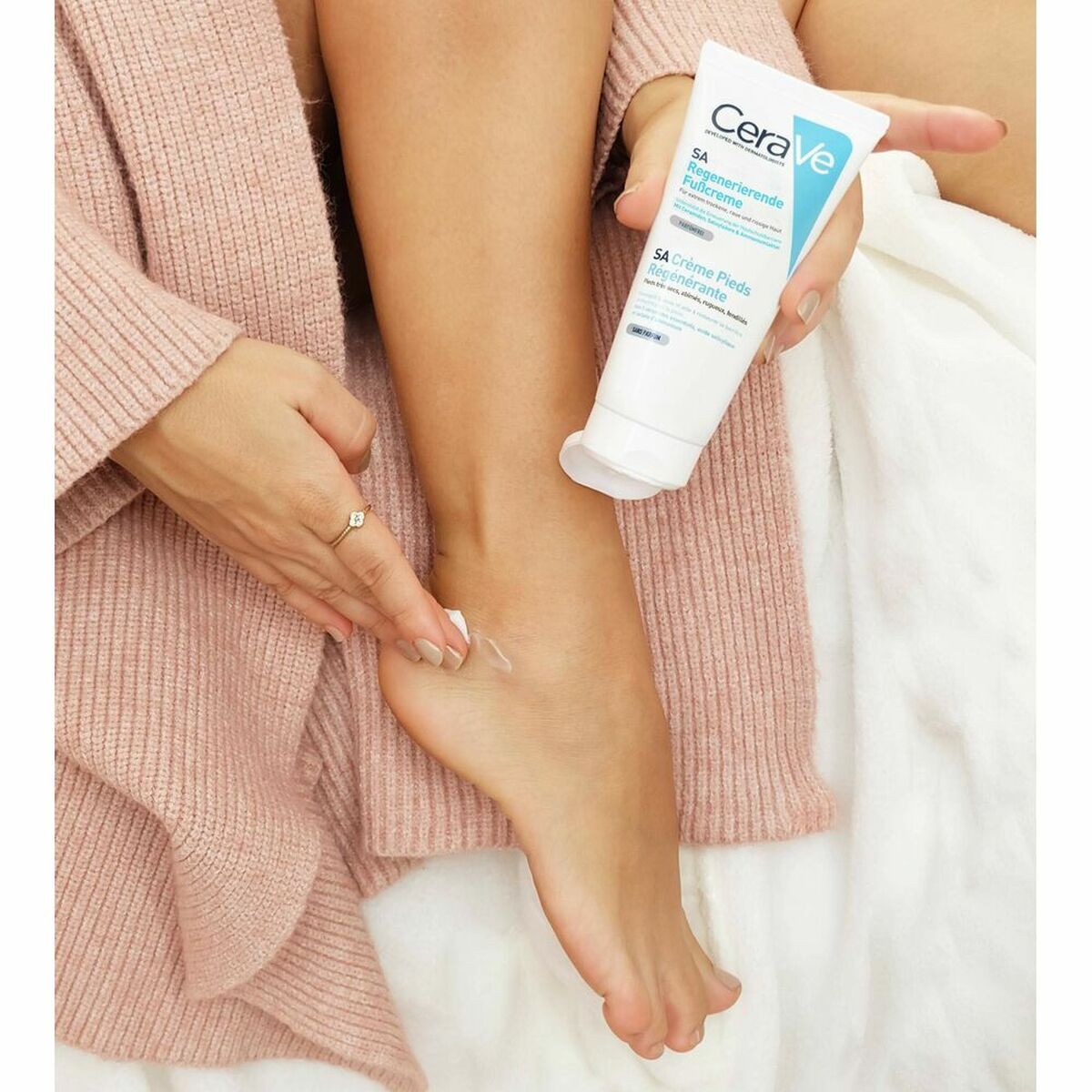 Moisturising Foot Cream CeraVe SA (88 ml)-1