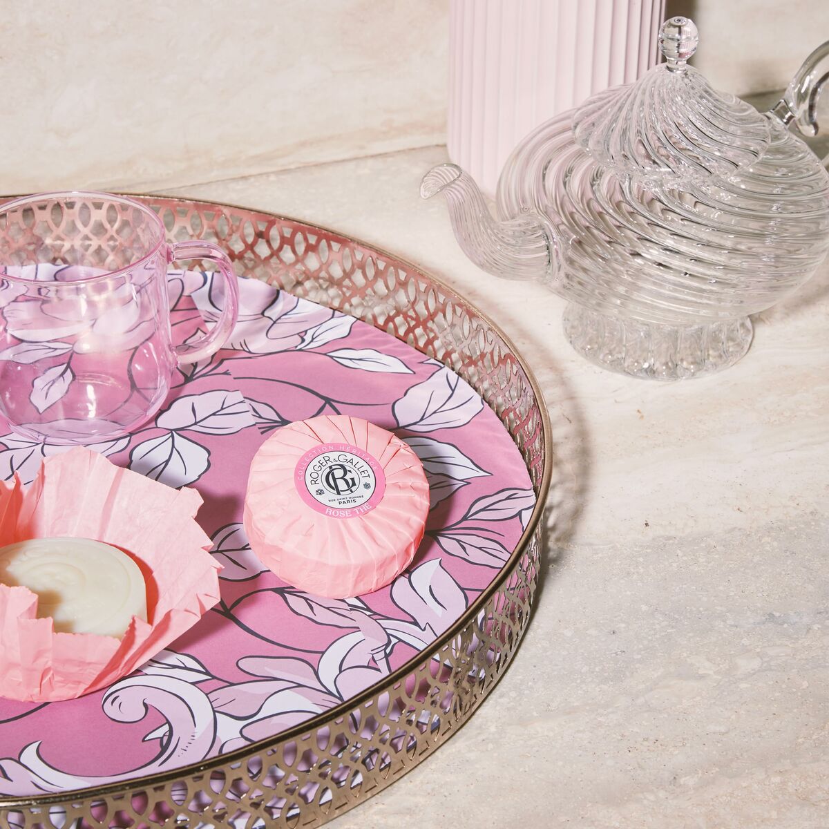 Savon Gâteau Roger & Gallet Rose Thé 100 g-1