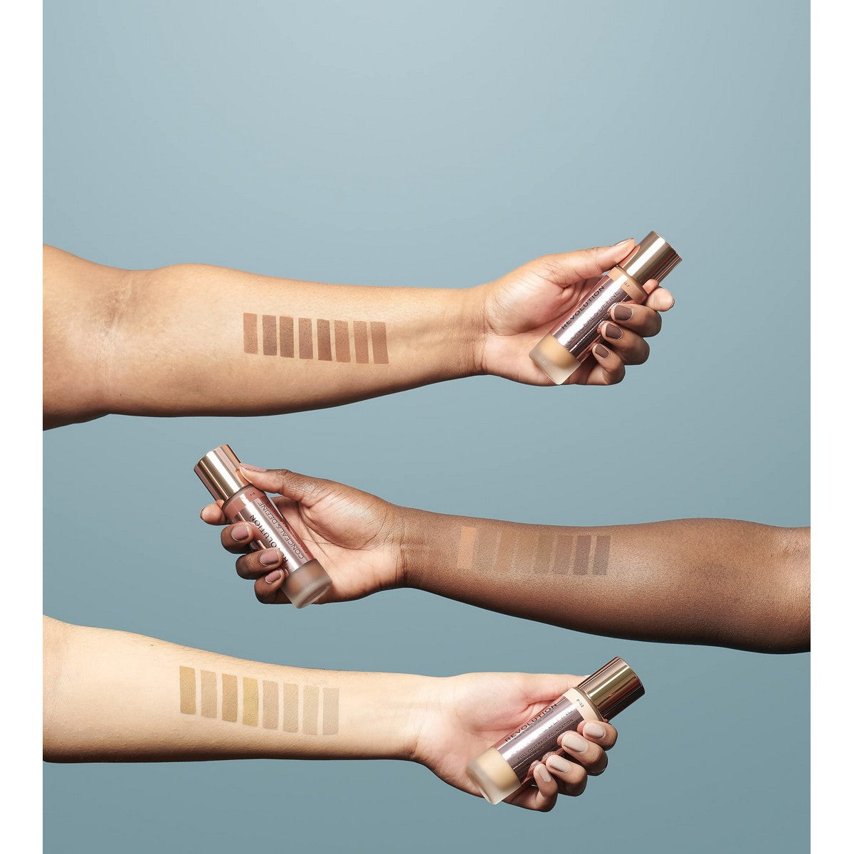 Liquid Make Up Base Revolution Make Up Conceal & Define Nº F5 (23 ml)-1