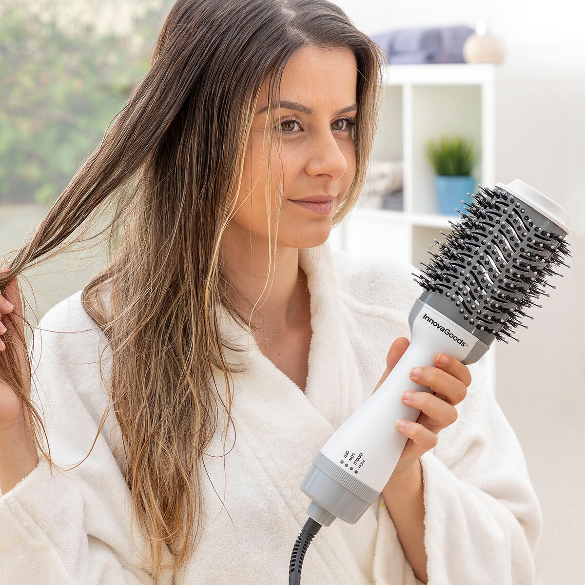 Ionic Dryer and Volumising Brush Volumio InnovaGoods White Grey 1000 W-4