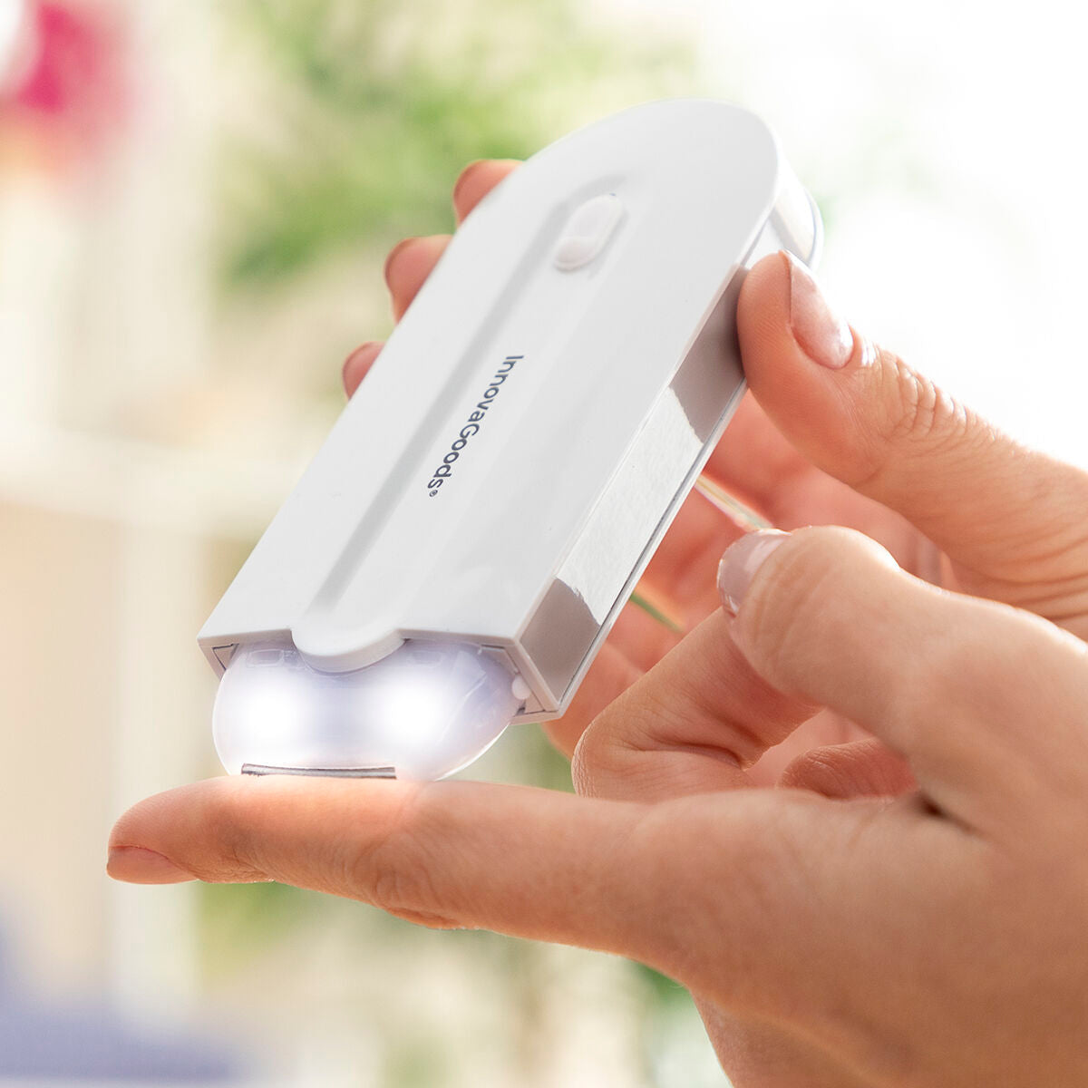 Rechargeable Mini Shaver with LED Light Epiluch InnovaGoods-6