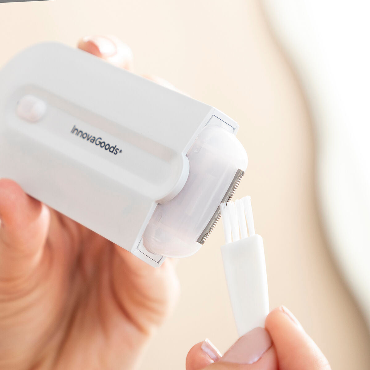 Rechargeable Mini Shaver with LED Light Epiluch InnovaGoods-5