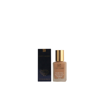 Base Double Wear Stay-in-Place SPF10 #02-almendra pálida