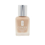 Liquid Make Up Base Clinique Superbalanced (30 ml) - Cosmova