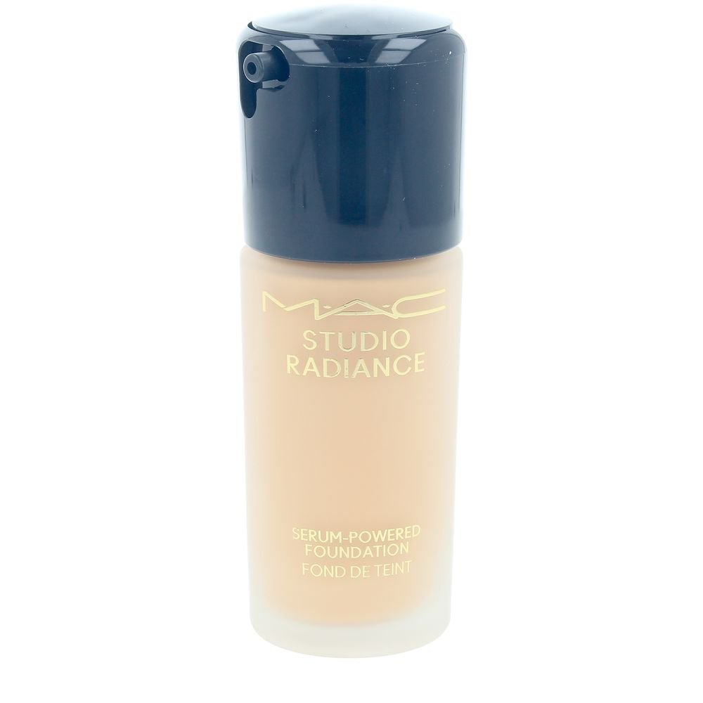 STUDIO RADIANCE SERUM powered foundation NC20 30 ml - Cosmova